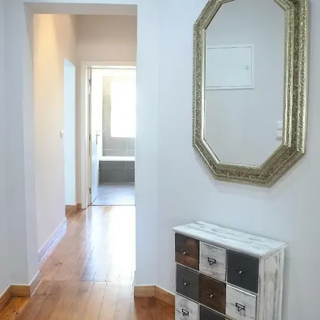 Apartment Lisboa@santos *
